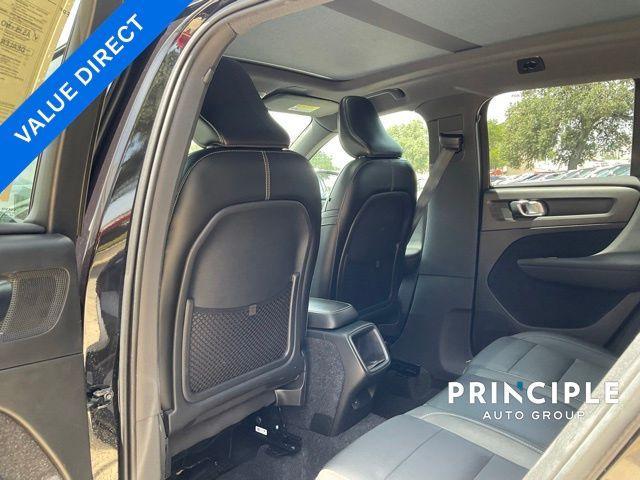 used 2019 Volvo XC40 car, priced at $12,750
