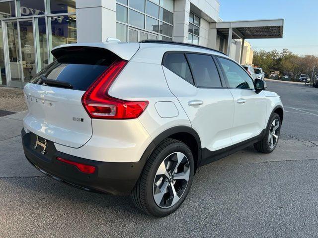 new 2025 Volvo XC40 car, priced at $48,335