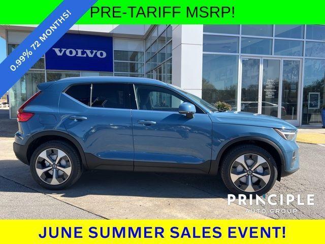 new 2025 Volvo XC40 car, priced at $43,745