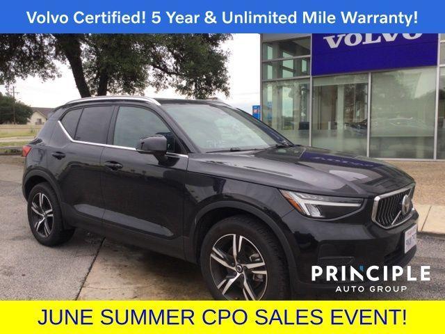 used 2025 Volvo XC40 car, priced at $37,968