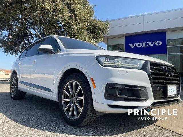 used 2018 Audi Q7 car, priced at $22,962