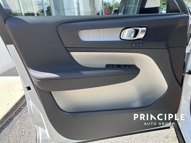 new 2026 Volvo XC40 car, priced at $48,900