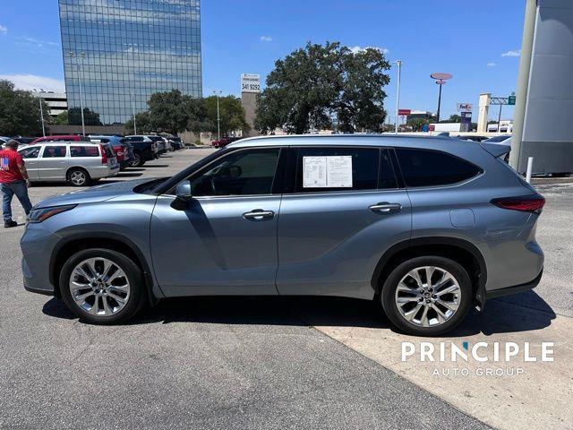 used 2023 Toyota Highlander car, priced at $35,968