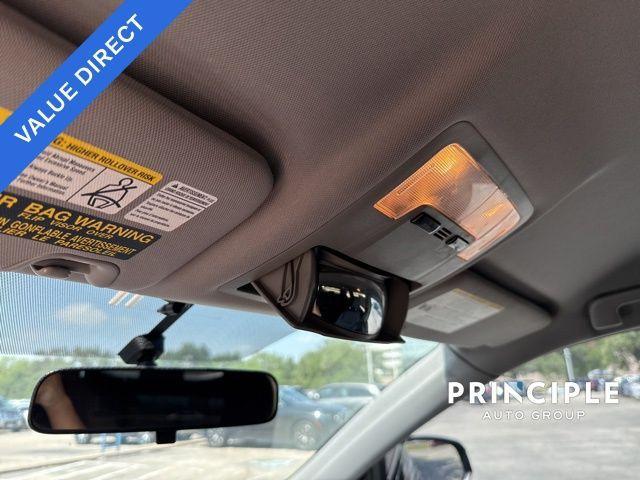 used 2014 Toyota Highlander car, priced at $13,750