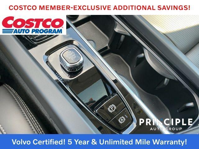 used 2023 Volvo XC60 car, priced at $40,968