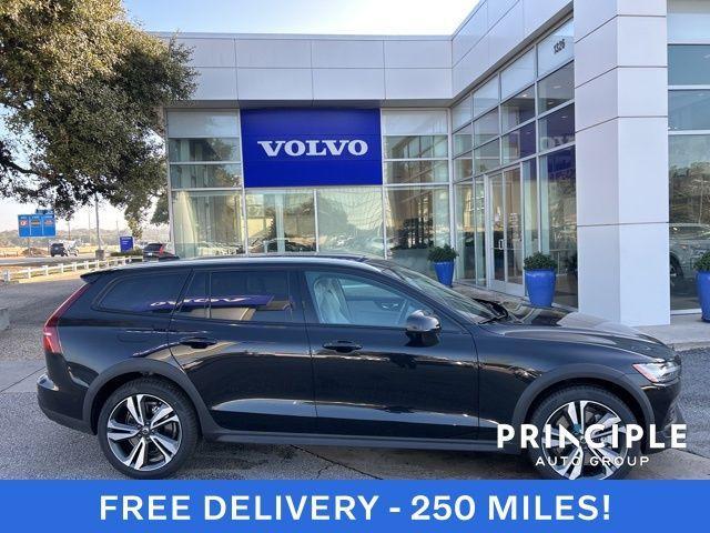 new 2025 Volvo V60 Cross Country car, priced at $55,025