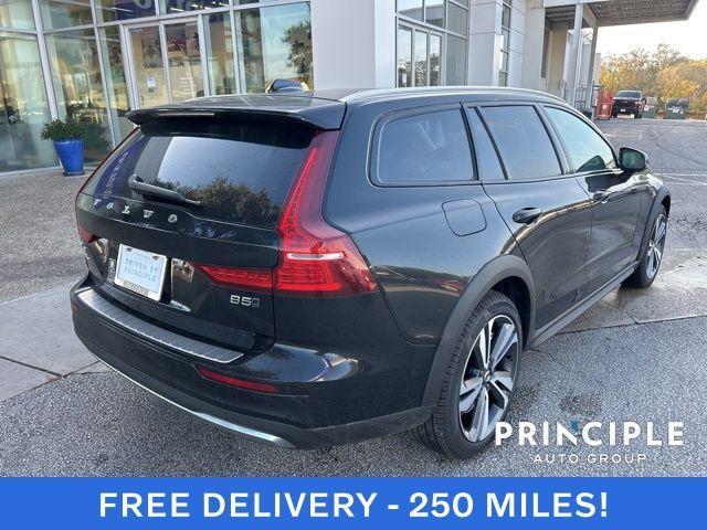 new 2025 Volvo V60 Cross Country car, priced at $55,025