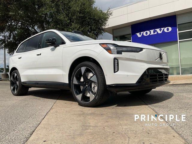 new 2025 Volvo EX90 car, priced at $74,900