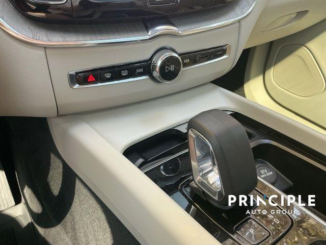 used 2023 Volvo XC60 Recharge Plug-In Hybrid car, priced at $38,968