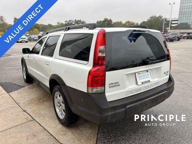 used 2004 Volvo XC70 car, priced at $8,250