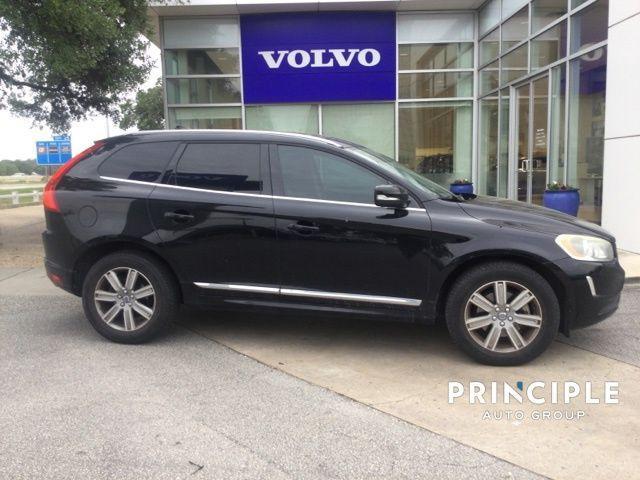 used 2017 Volvo XC60 car, priced at $18,962