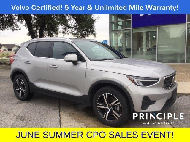 used 2025 Volvo XC40 car, priced at $36,968
