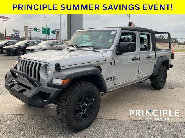 used 2023 Jeep Gladiator car, priced at $30,968