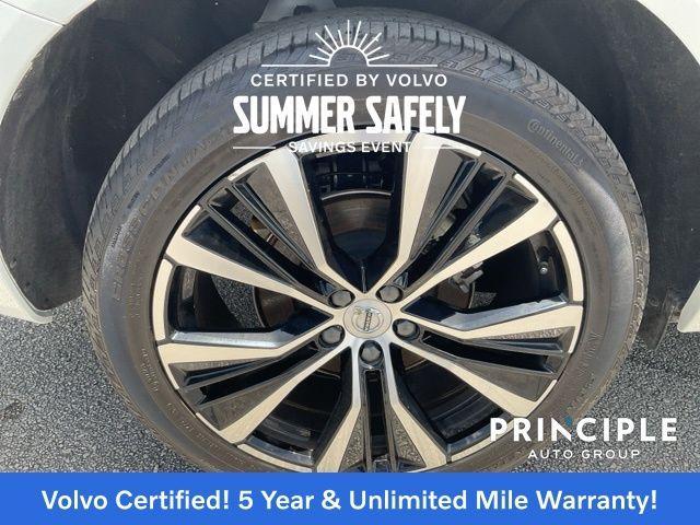 used 2023 Volvo XC60 car, priced at $46,962