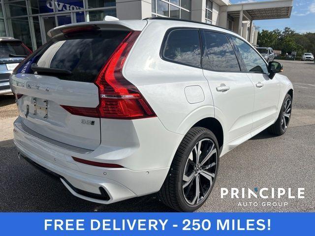 new 2025 Volvo XC60 car, priced at $59,885