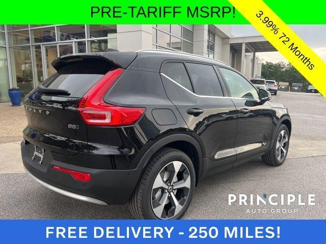 new 2025 Volvo XC40 car, priced at $48,335