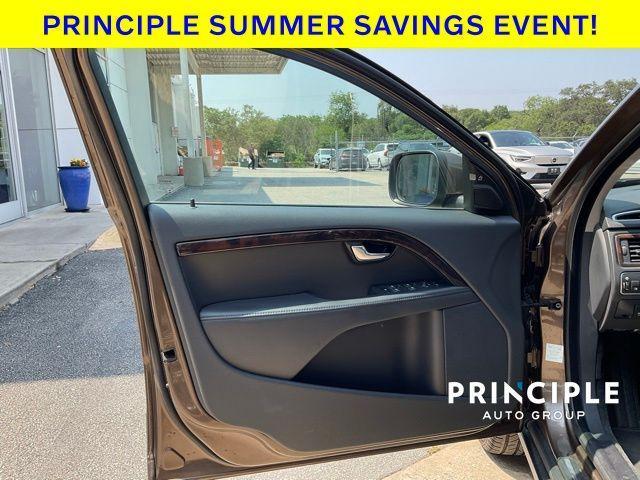 used 2015 Volvo XC70 car, priced at $12,968