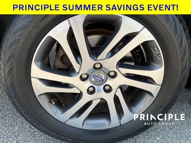 used 2015 Volvo XC70 car, priced at $12,968