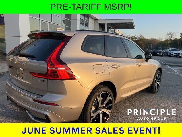 new 2025 Volvo XC60 car, priced at $60,660