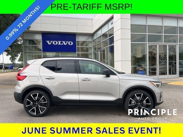new 2025 Volvo XC40 car, priced at $51,645