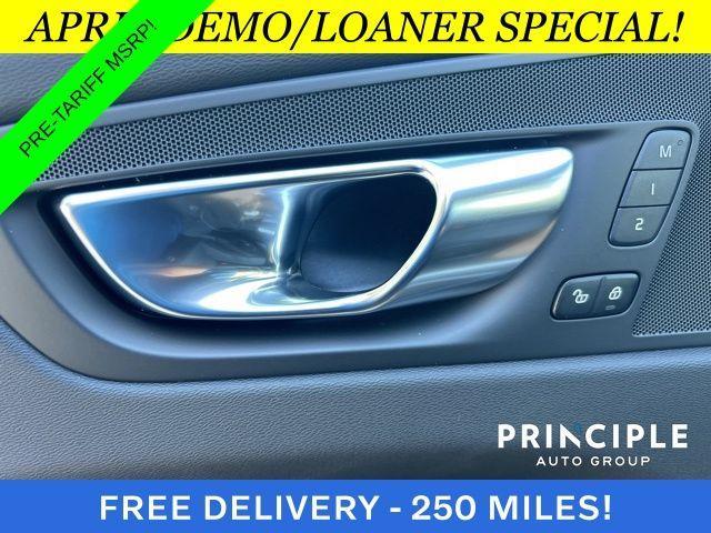 new 2025 Volvo XC60 car, priced at $46,645