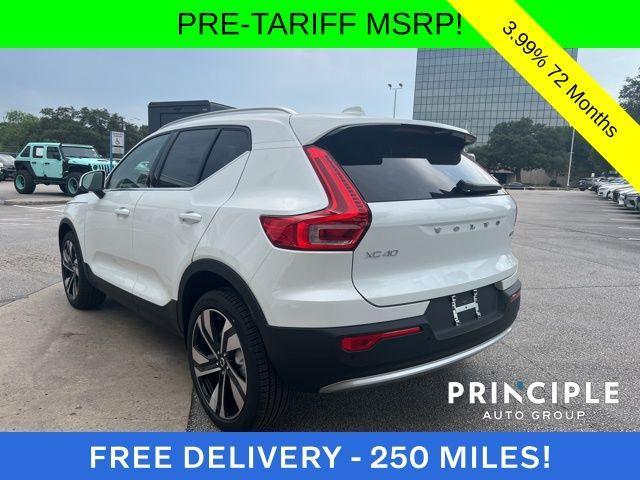 new 2025 Volvo XC40 car, priced at $51,595
