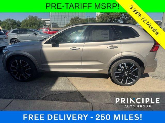 new 2025 Volvo XC60 car, priced at $61,090