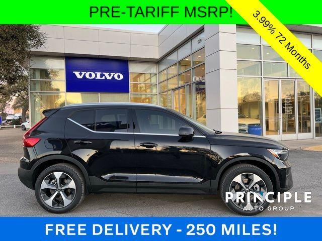 new 2025 Volvo XC40 car, priced at $45,485