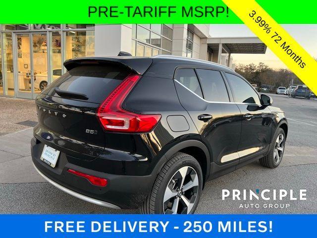 new 2025 Volvo XC40 car, priced at $45,485