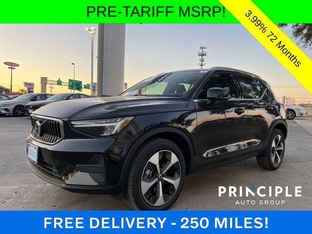 new 2025 Volvo XC40 car, priced at $45,485