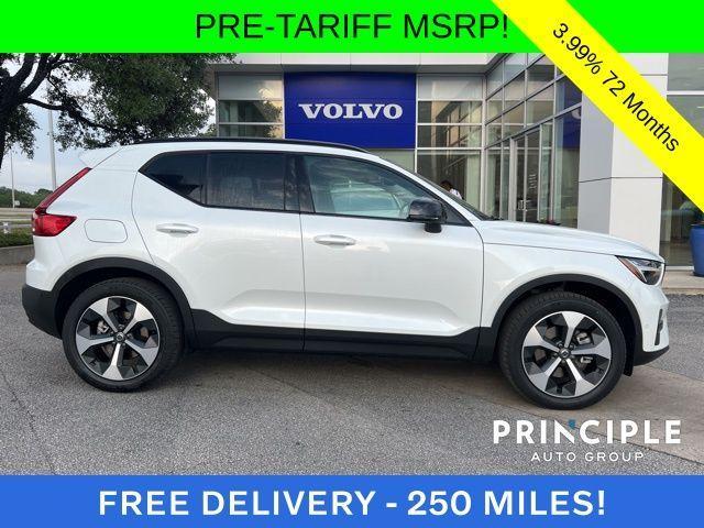 new 2025 Volvo XC40 car, priced at $48,335