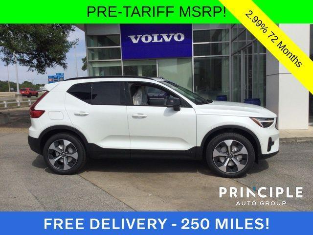 new 2025 Volvo XC40 car, priced at $48,335