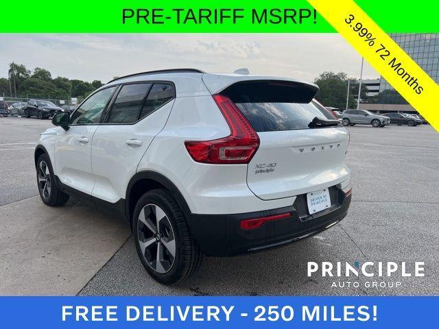 new 2025 Volvo XC40 car, priced at $48,335