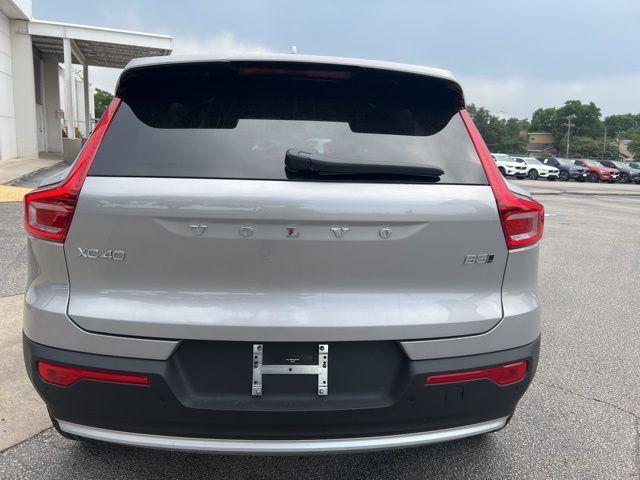 new 2025 Volvo XC40 car, priced at $51,595