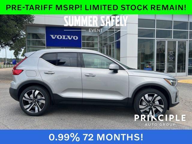 new 2025 Volvo XC40 car, priced at $51,595