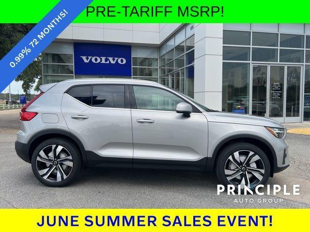 new 2025 Volvo XC40 car, priced at $51,595