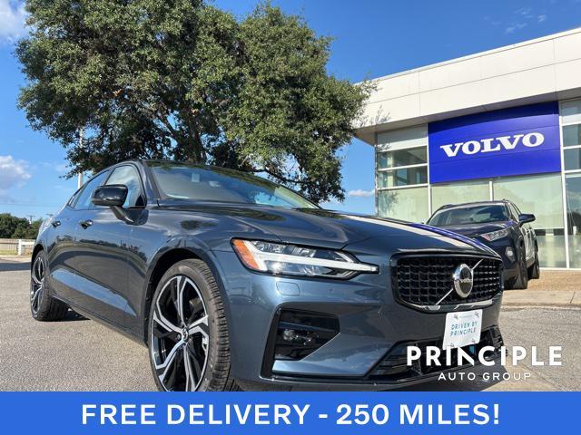 new 2024 Volvo S60 car, priced at $42,900