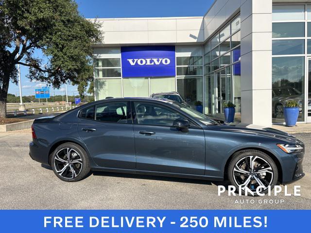 new 2024 Volvo S60 car, priced at $42,900