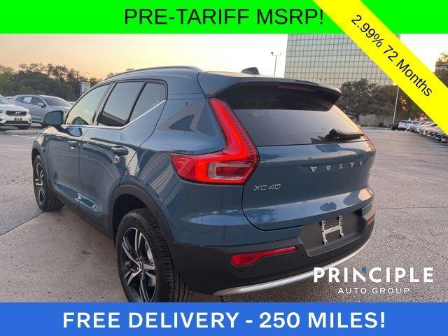 new 2025 Volvo XC40 car, priced at $43,045