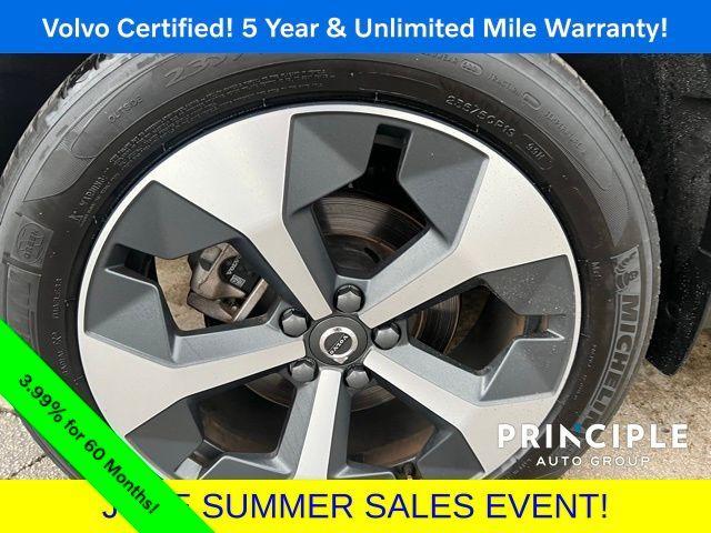 used 2024 Volvo XC40 car, priced at $31,968