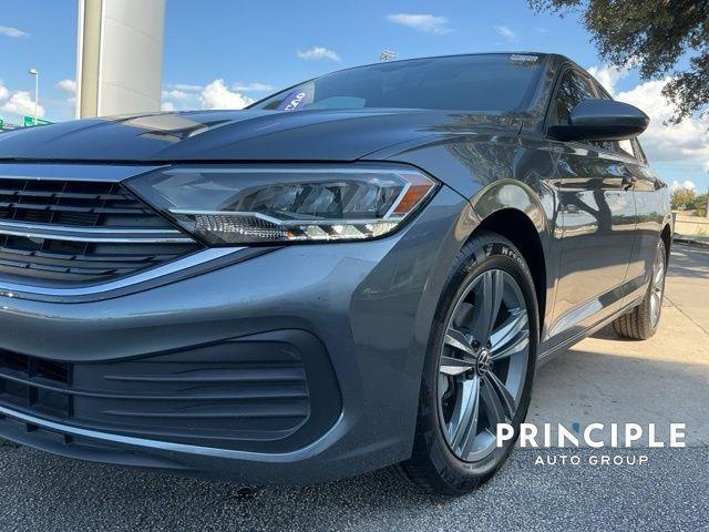 used 2024 Volkswagen Jetta car, priced at $23,962