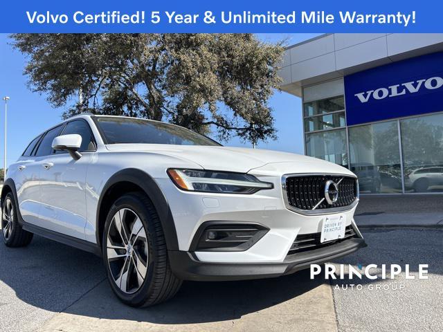 used 2022 Volvo V60 Cross Country car, priced at $40,962