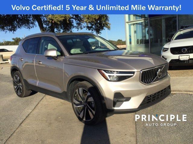 used 2023 Volvo XC40 car, priced at $39,962