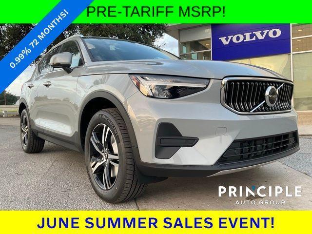 new 2025 Volvo XC40 car, priced at $44,685
