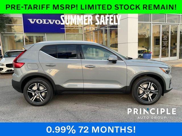 new 2025 Volvo XC40 car, priced at $44,685