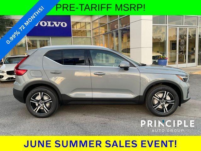 new 2025 Volvo XC40 car, priced at $44,685