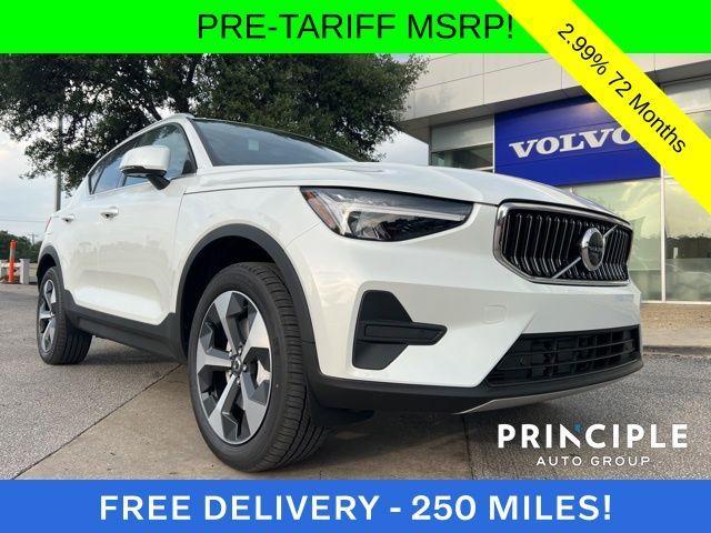 new 2025 Volvo XC40 car, priced at $45,485