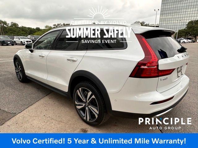 used 2023 Volvo V60 Cross Country car, priced at $42,962
