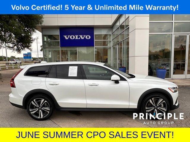 used 2023 Volvo V60 Cross Country car, priced at $46,962
