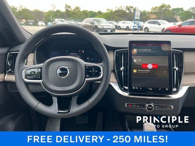 new 2025 Volvo XC90 car, priced at $65,635